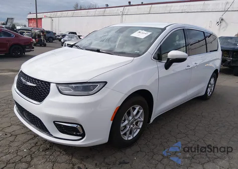 2023 Chrysler Pacifica Touring L из США, поврежденный, VIN 2C4RC1BG9PR621378